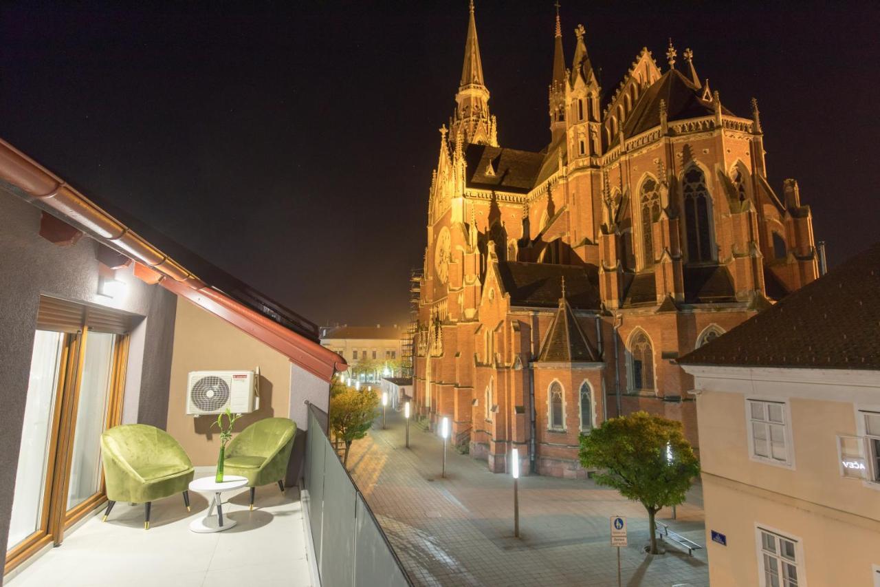 Apartmani I Sobe Pejacevic Osijek Exteriér fotografie
