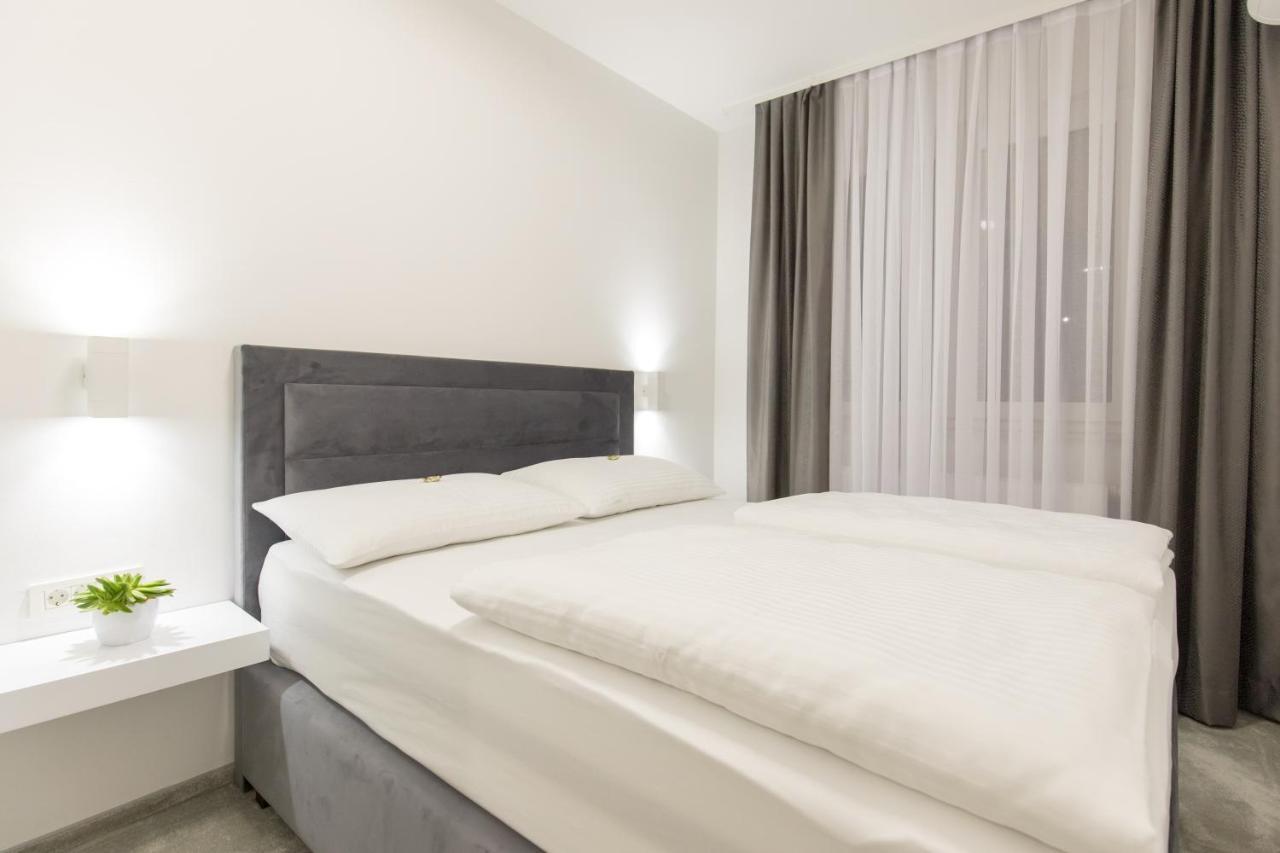 Apartmani I Sobe Pejacevic Osijek Exteriér fotografie