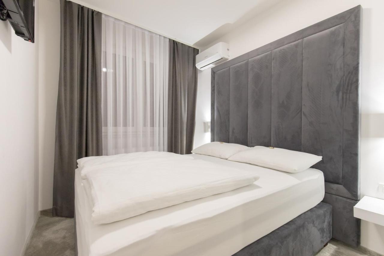 Apartmani I Sobe Pejacevic Osijek Exteriér fotografie